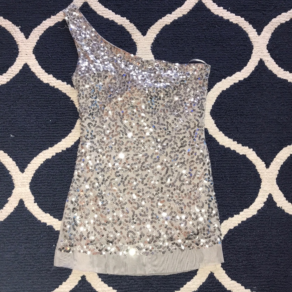 NWT A’GACI sequined tank